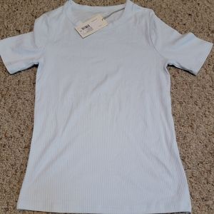 NWT TOP